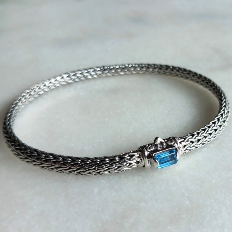 Bracelet homme argent massif avec topaze bleue, maille serpent, bijou luxe fait main.